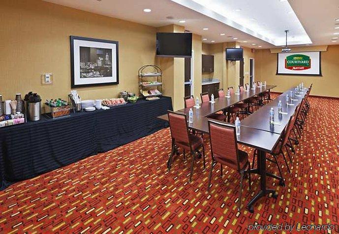 Hotel Courtyard By Marriott Tulsa Downtown Facilités photo