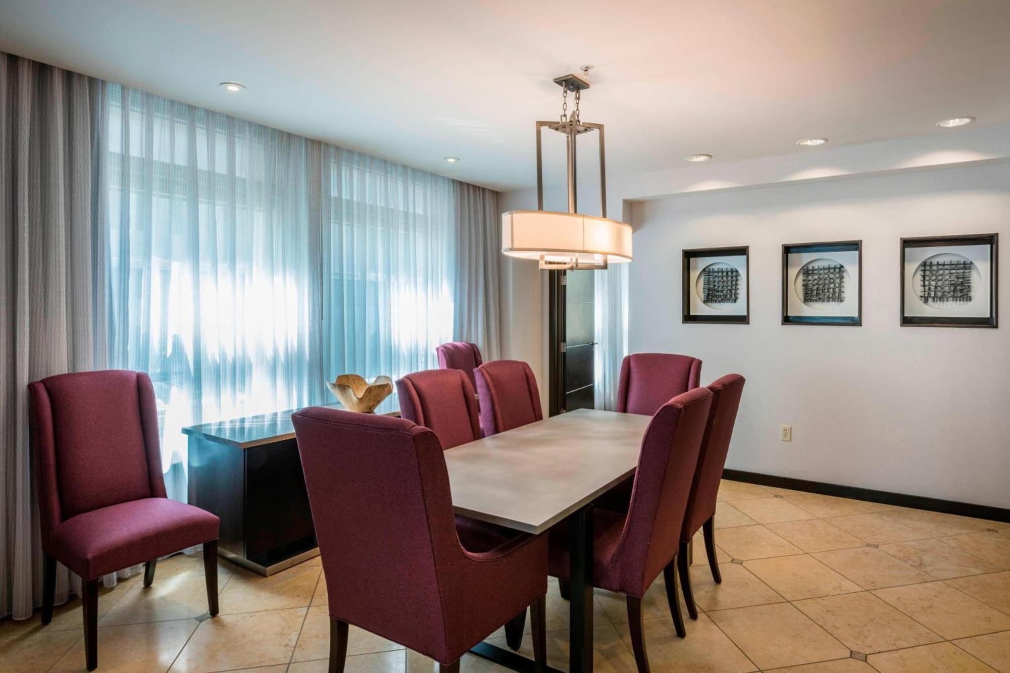 Hotel Courtyard By Marriott Tulsa Downtown Extérieur photo